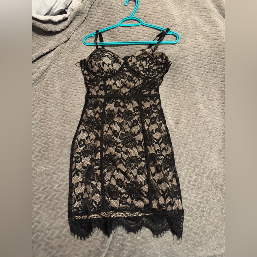 Iris Black and Cream Lace Dress